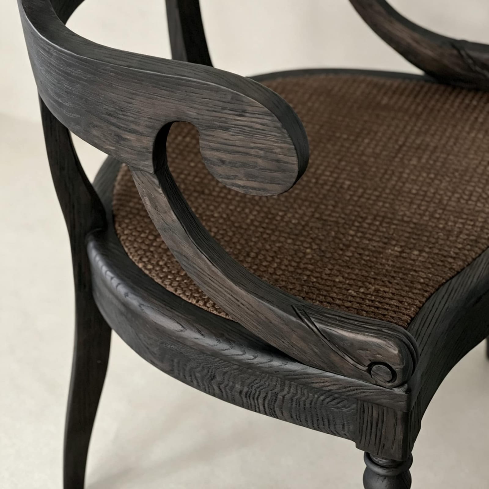 RIPPLE CHAIR