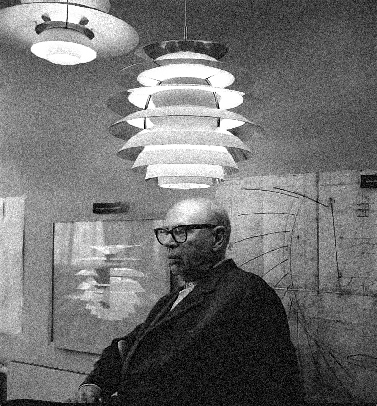 Poul Henningsen