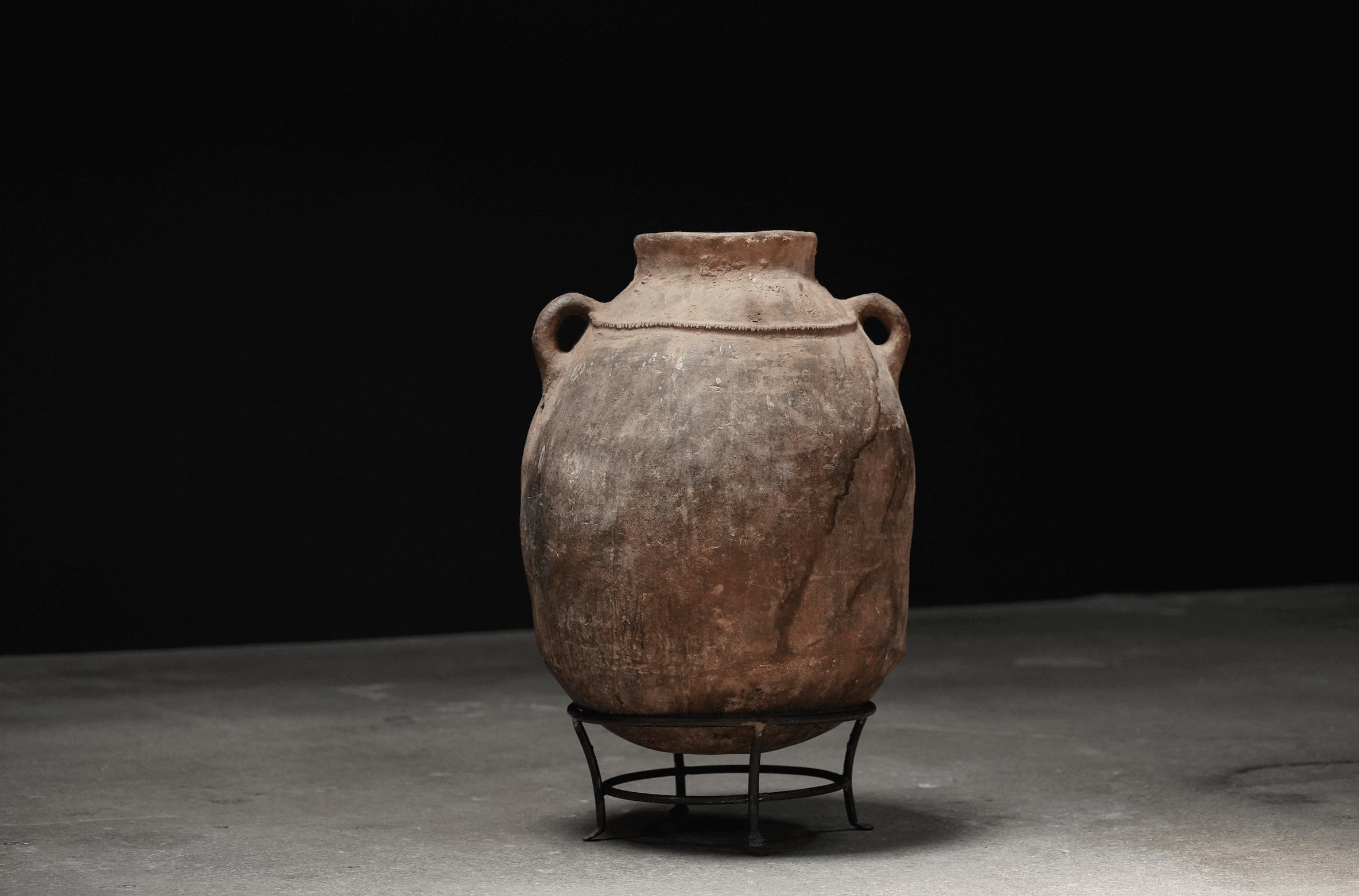 Clay Vessel on Iron Stand, Marrakesh