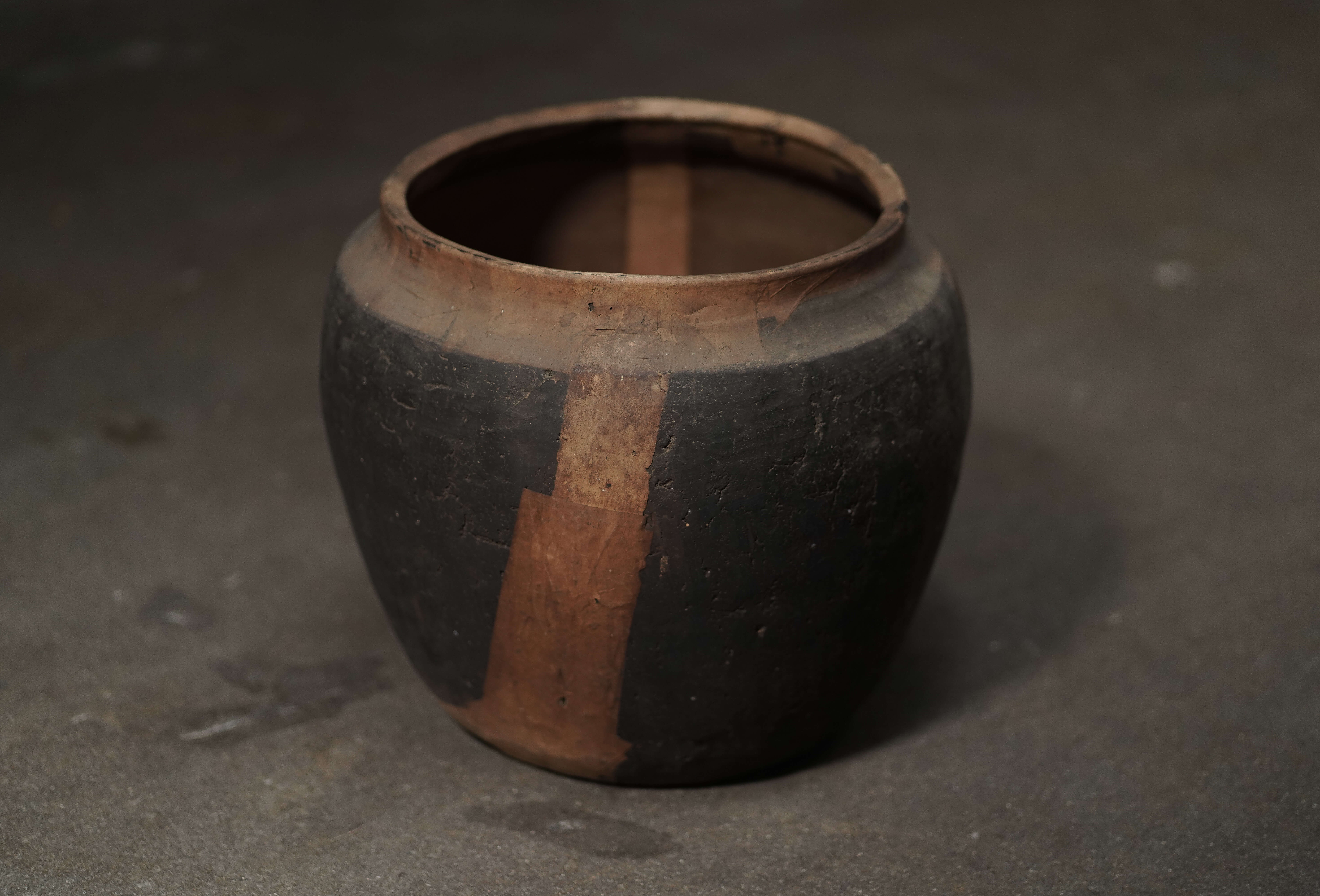 Japanese Tsubo, Large