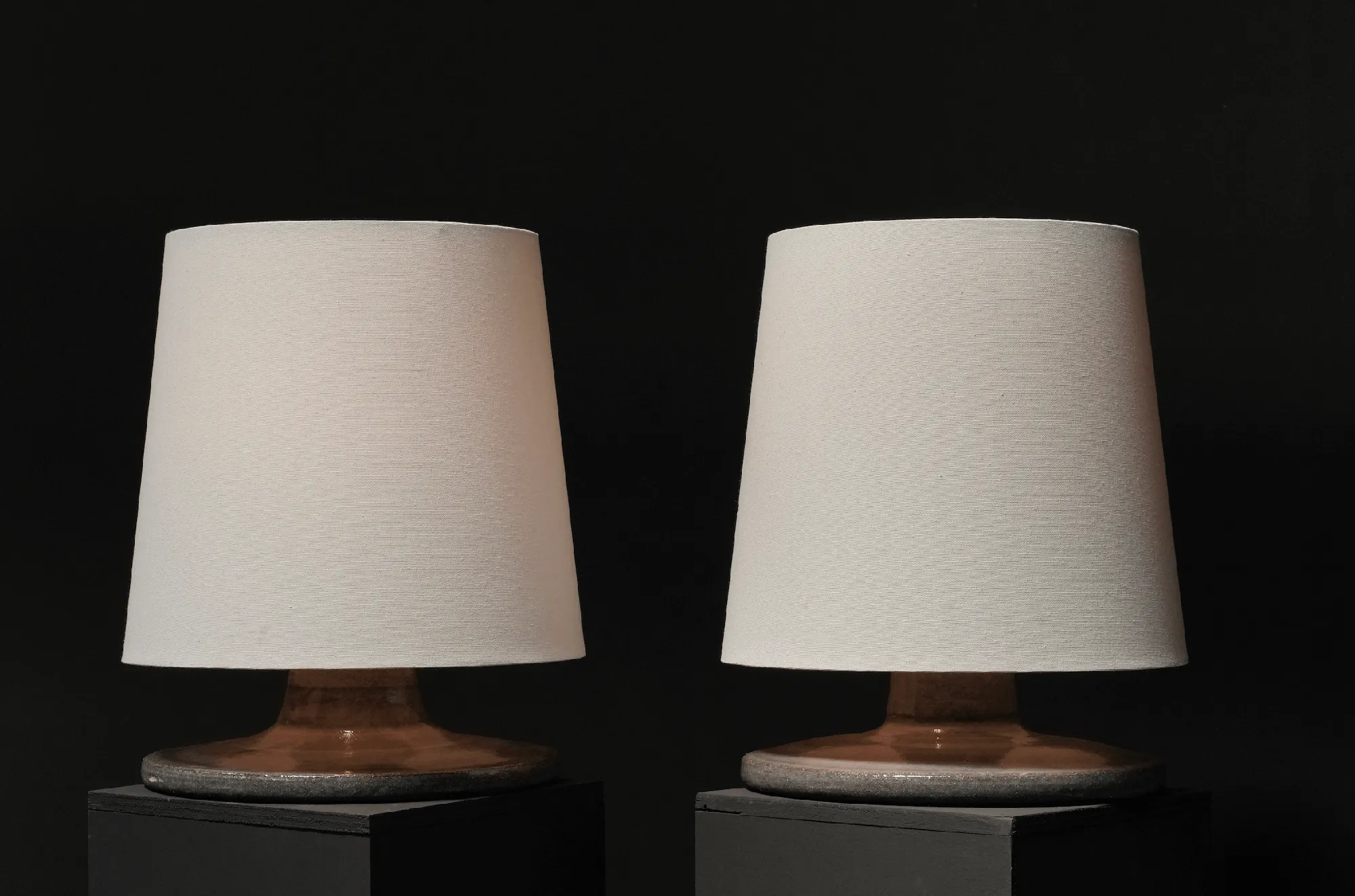 Smoke Pedestal Lamp