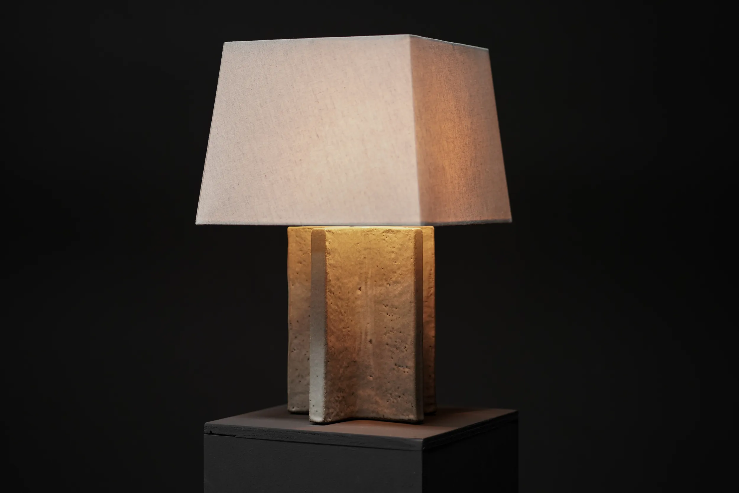 Spectral Mist Ceramic Lamp