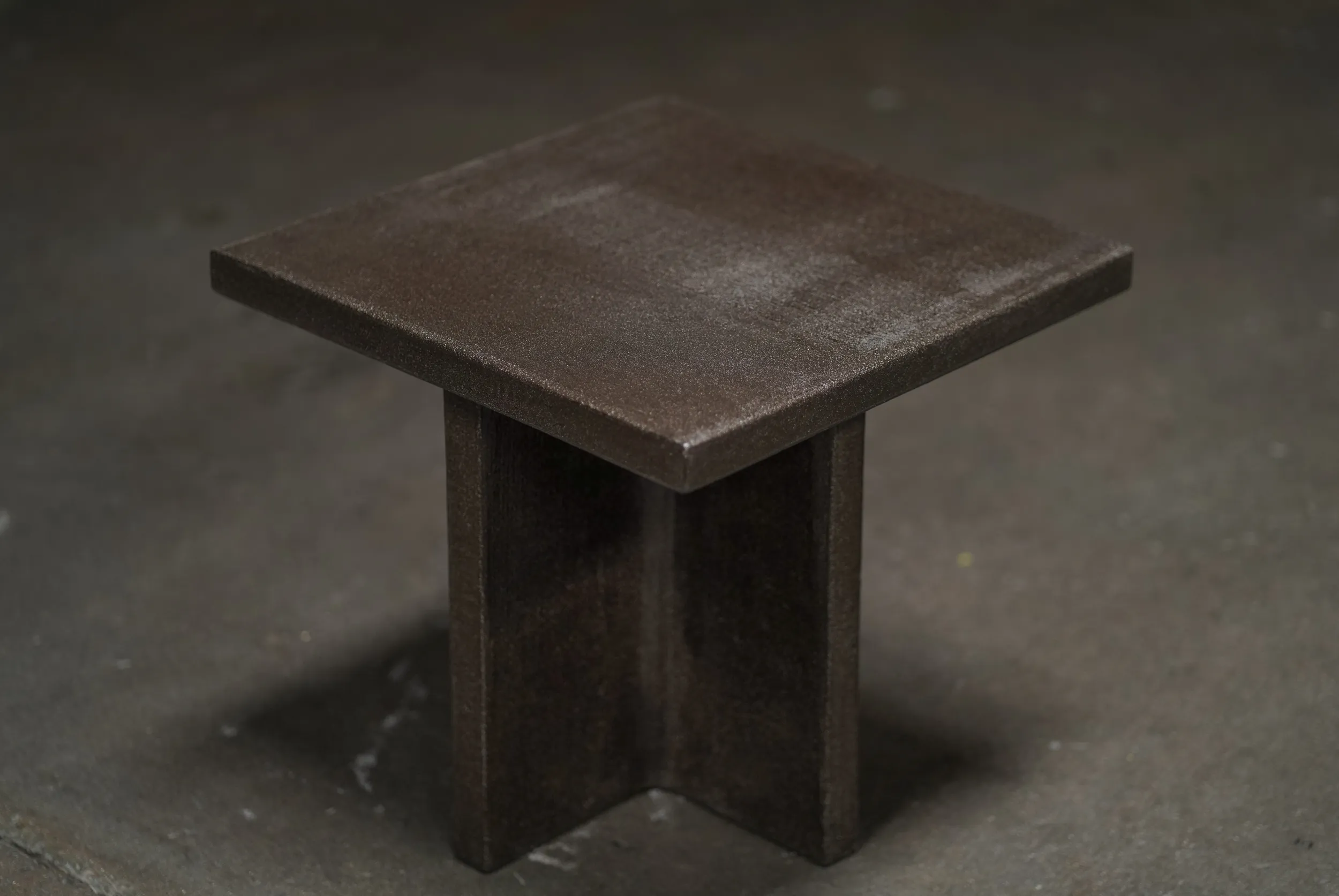 Ceramic X Base Side Table, Smoke