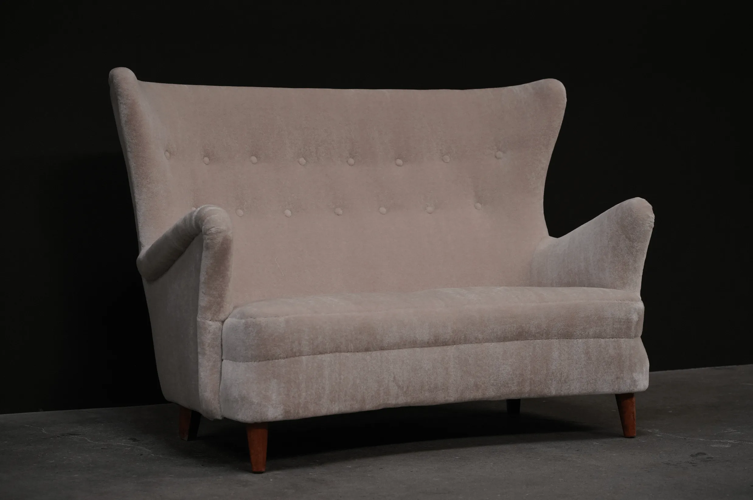 1940's Swedish Sofa in Mohair