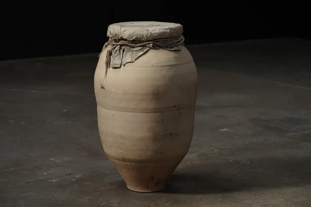 Large Tsubo, Cream