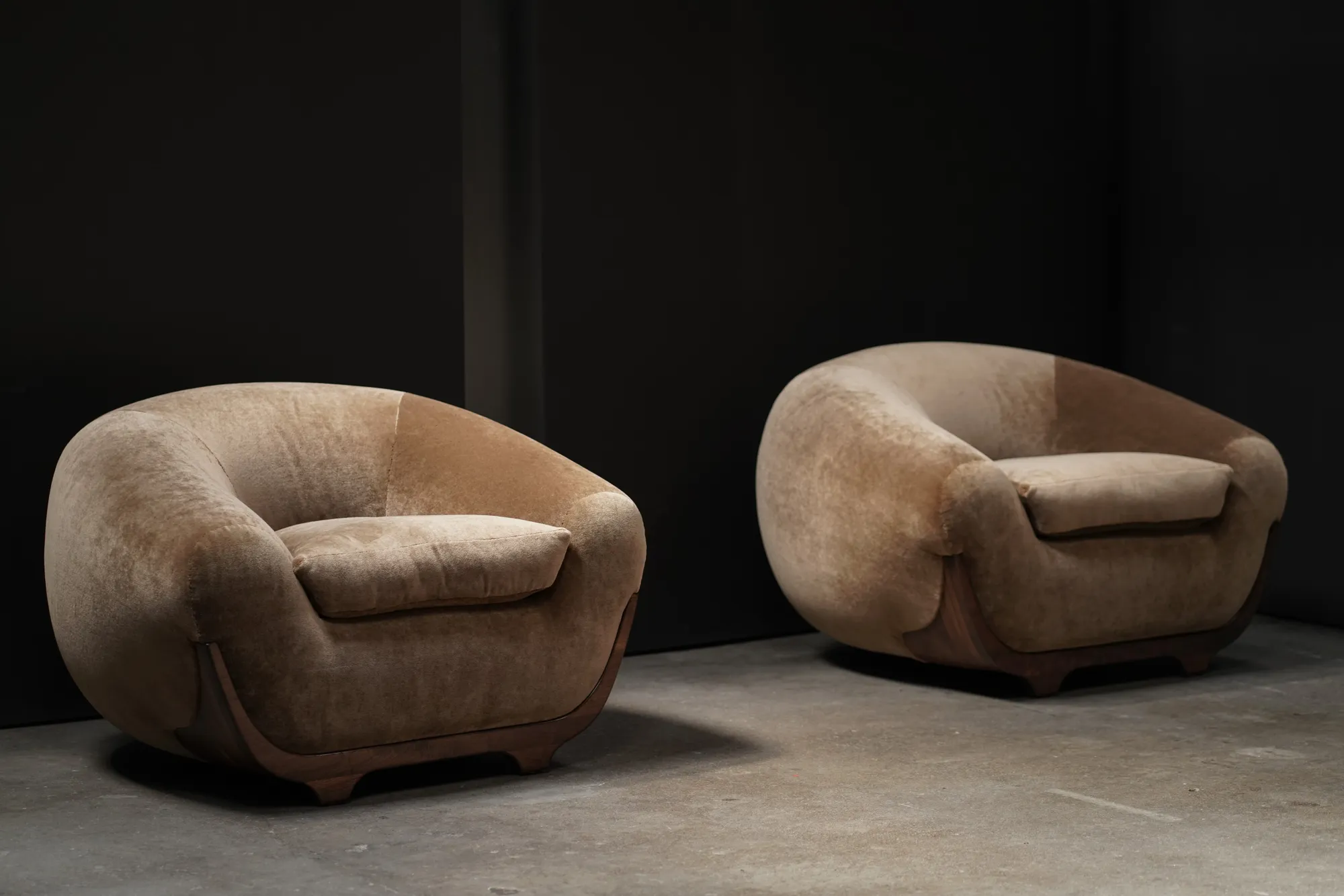 Stratus Lounge Chair in Bronze Mohair, by Studio Vushyan