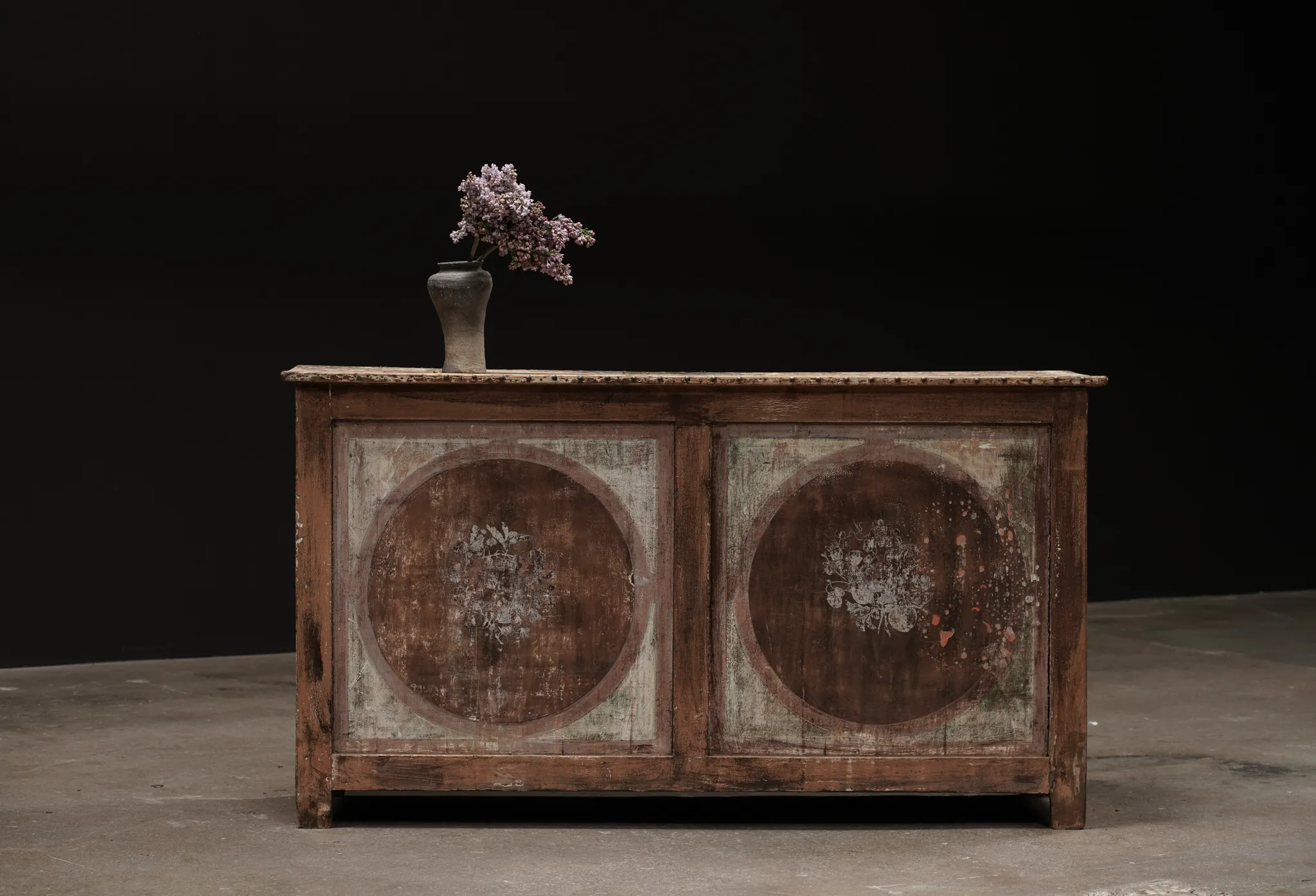 Rustic Painted Motif Counter