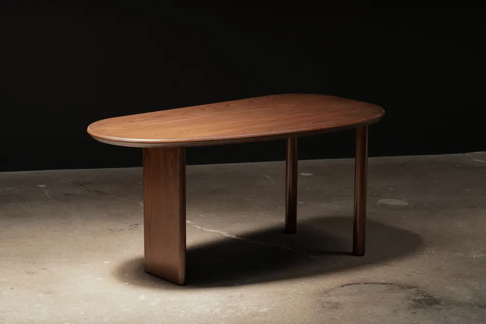 Writing Desk, by Studio Vushyan
