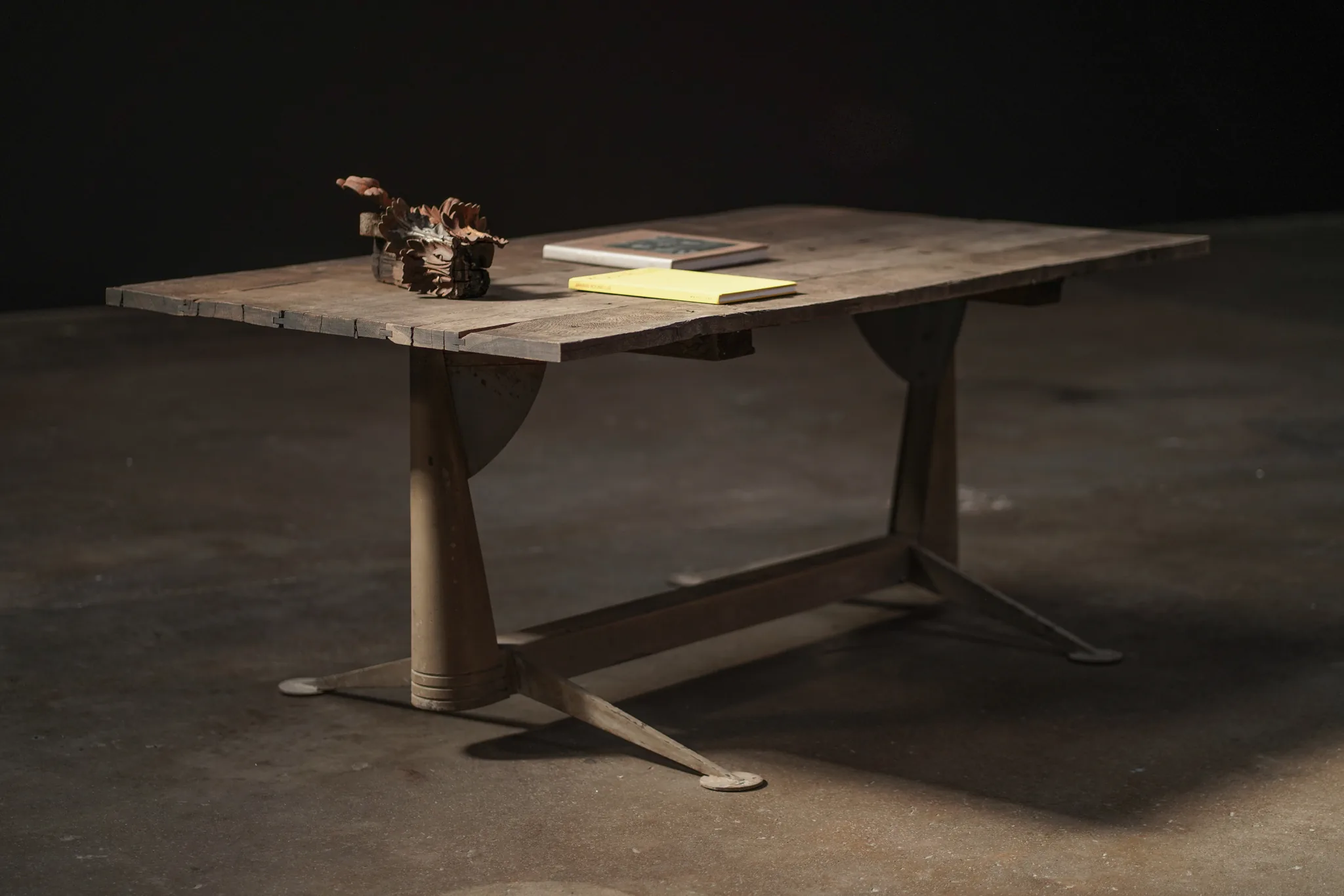 Industrial Table, France