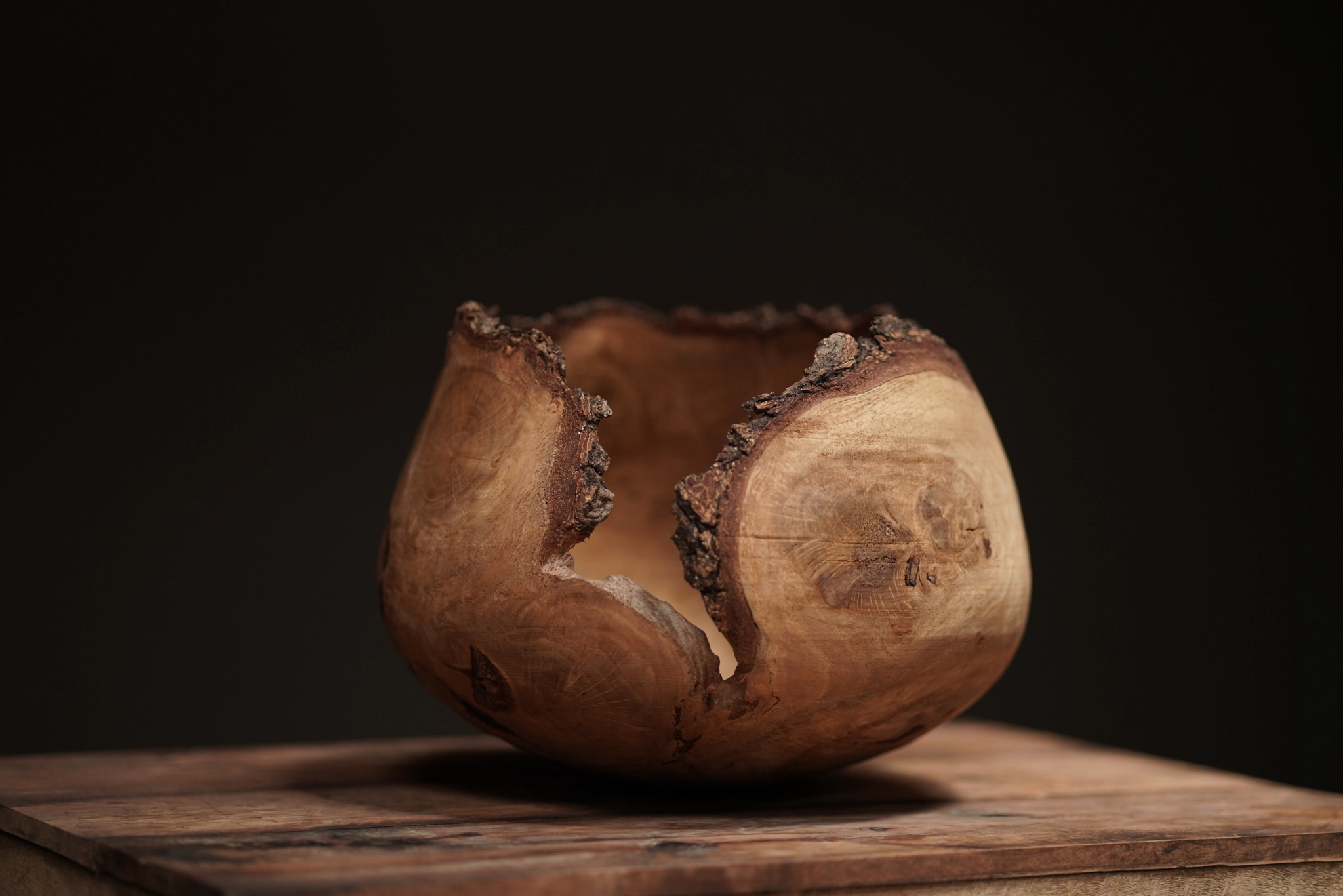 Live Edge Organic Wood Bowl, Japan	